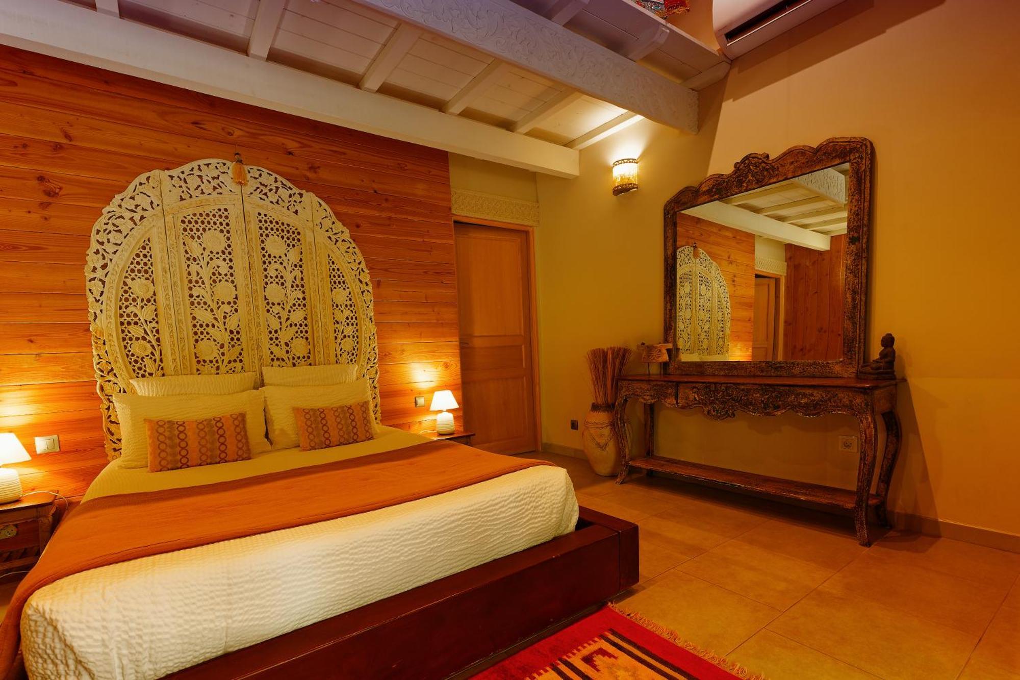 Bed and Breakfast Couleurs Du Sud Vallon-Pont-dʼArc Exterior foto